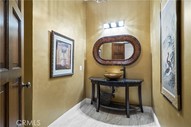 MLS #SR25202662 image #8