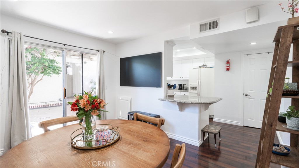 MLS #SR25203244 image #11