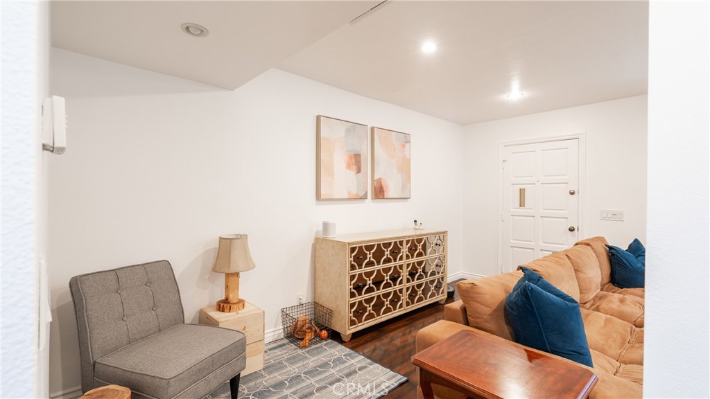 MLS #SR25203244 image #5