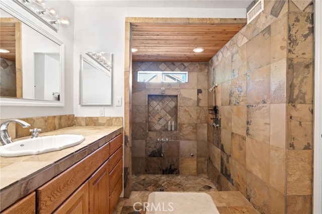 MLS #SR25203296 image #14