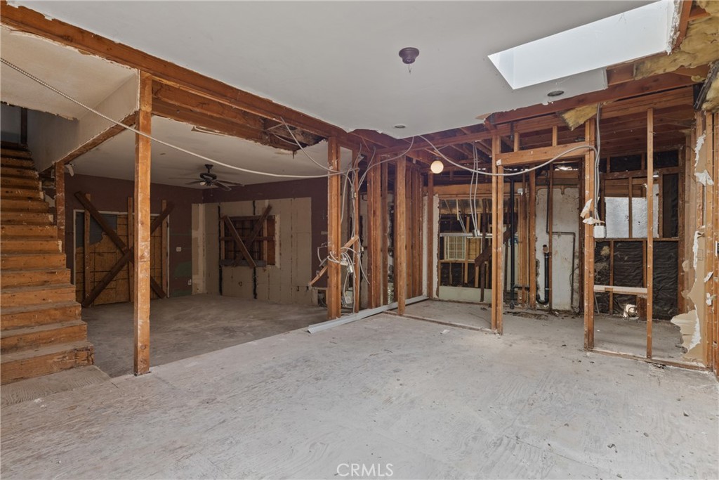 MLS #SR25203411 image #7