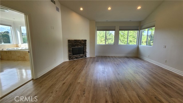 MLS #SR25207280 image #12