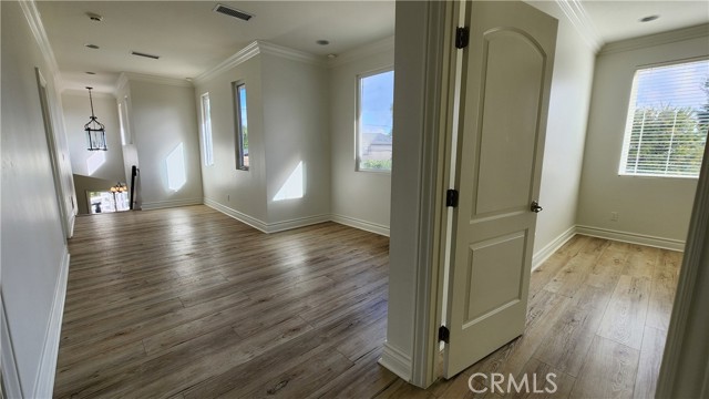 MLS #SR25207280 image #14