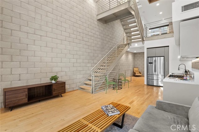 MLS #SR25208715 image #3