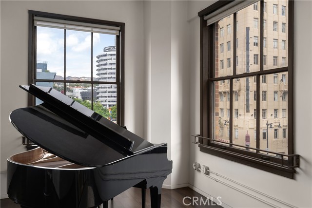 MLS #SR25209452 image #4