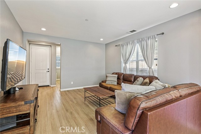 MLS #SR25210721 image #10