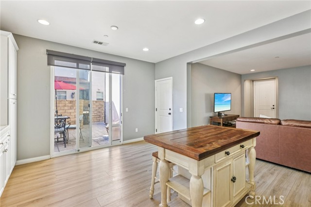 MLS #SR25210721 image #9