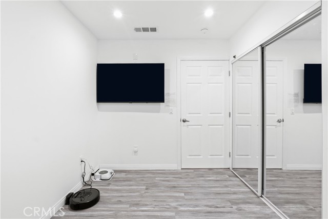 MLS #SR25211045 image #10