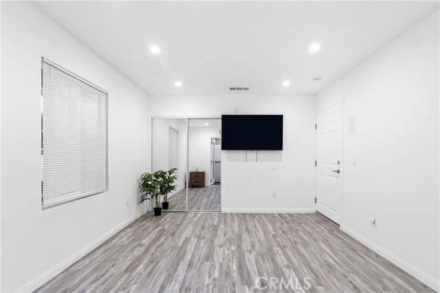 MLS #SR25211045 image #17