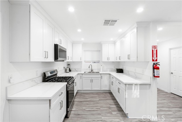 MLS #SR25211045 image #6