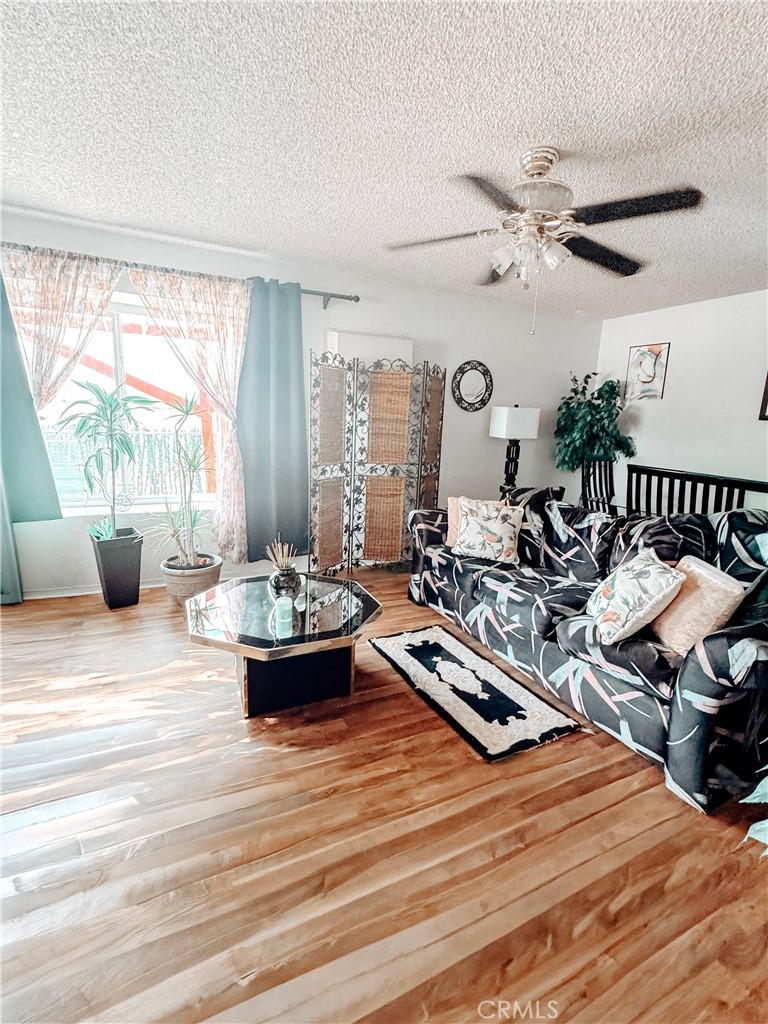 MLS #SR25213921 image #5