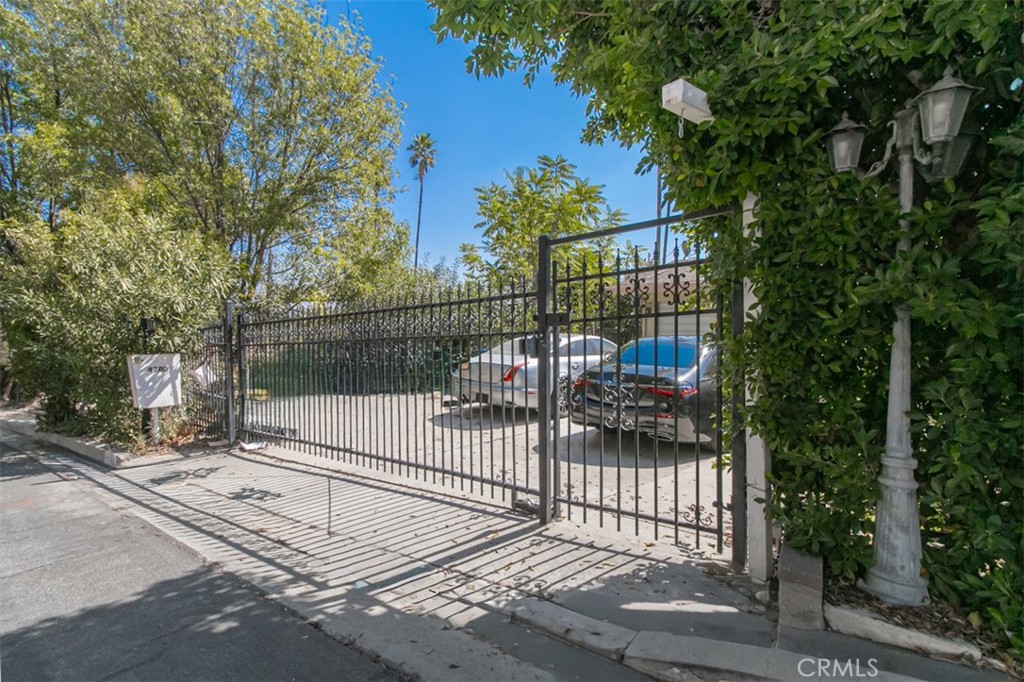 MLS #SR25214087 image #1