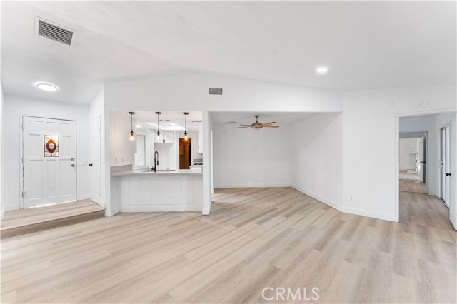 MLS #SR25214257 image #8