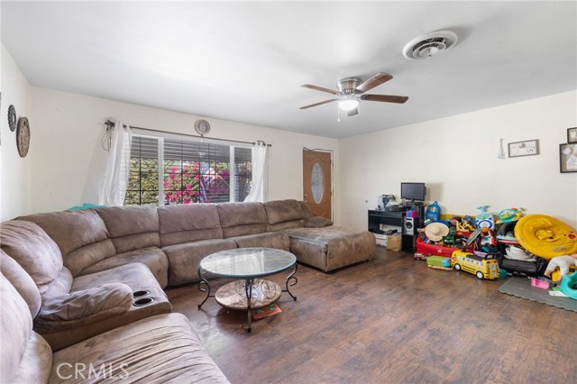 MLS #SR25214409 image #9