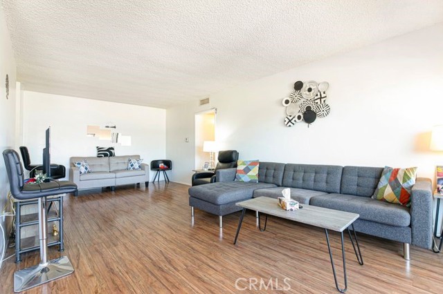 MLS #SR25214528 image #7