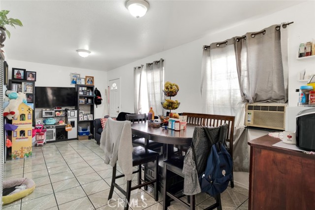 MLS #SR25214645 image #5