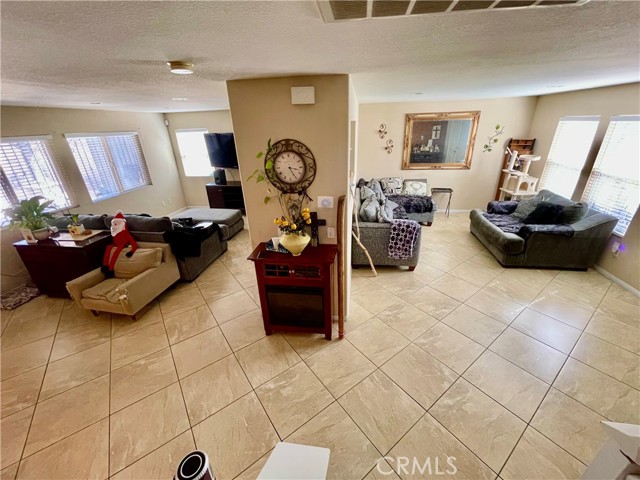 MLS #SR25214704 image #9