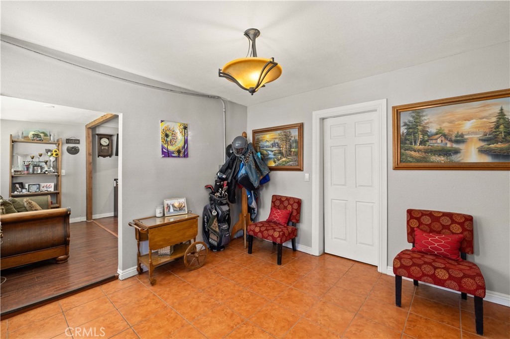 MLS #SR25214796 image #4