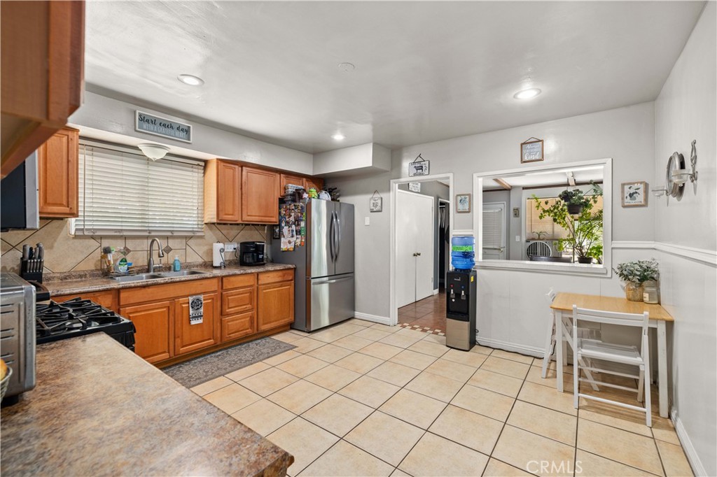 MLS #SR25214796 image #9