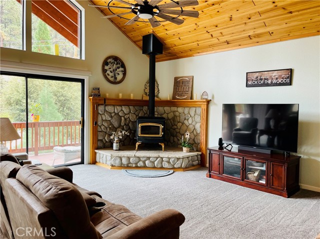 MLS #SR25214851 image #2