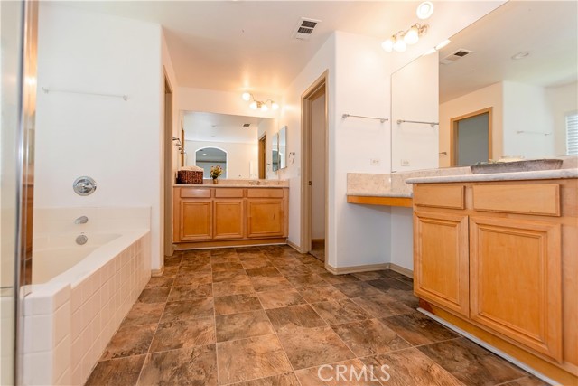 MLS #SR25215043 image #32