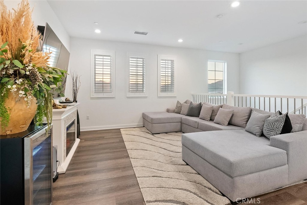 MLS #SR25215074 image #18