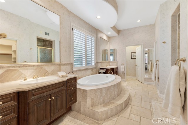 MLS #SR25215286 image #24