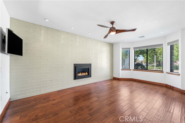 MLS #SR25215358 image #10