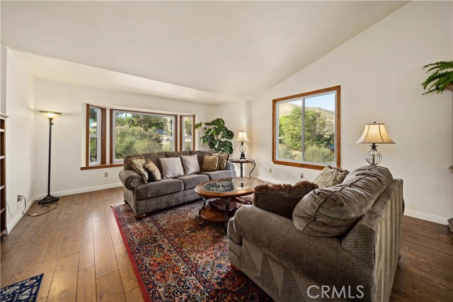 MLS #SR25215484 image #10