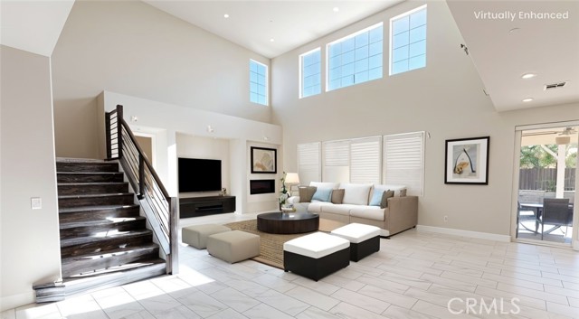 MLS #SR25215510 image #4