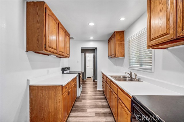 MLS #SR25215539 image #9