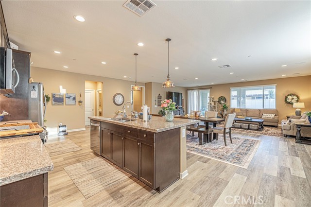 MLS #SR25215599 image #11