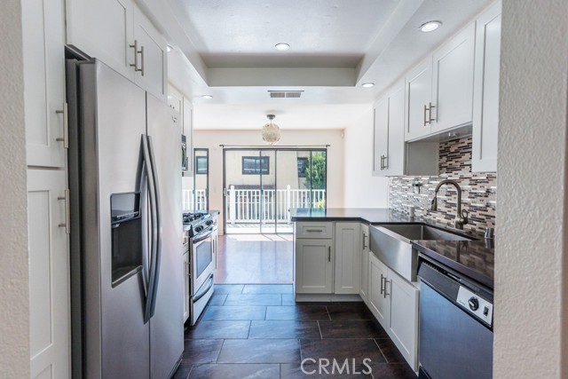 MLS #SR25215619 image #5