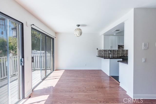 MLS #SR25215619 image #9