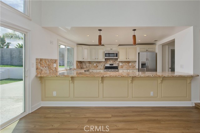 MLS #SR25215686 image #4