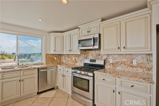 MLS #SR25215686 image #6