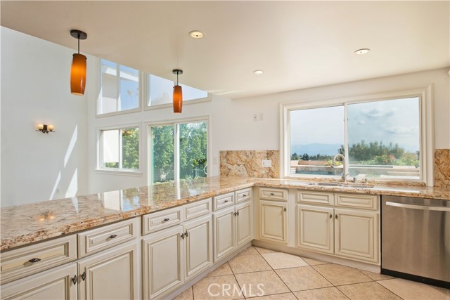 MLS #SR25215686 image #7