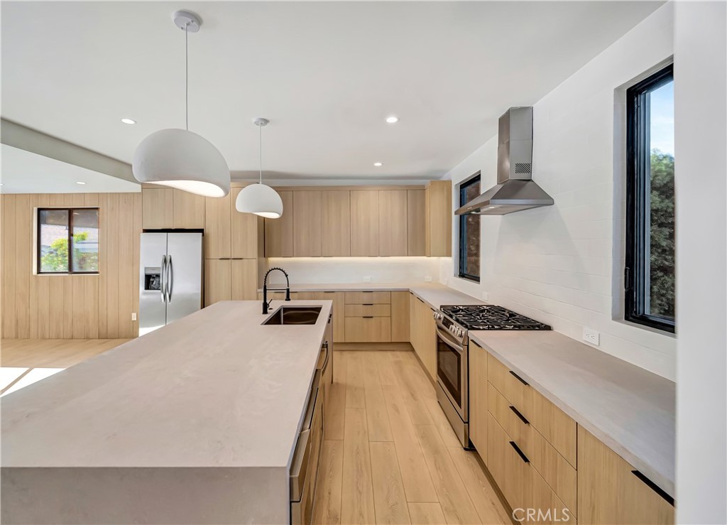 MLS #SR25215750 image #11