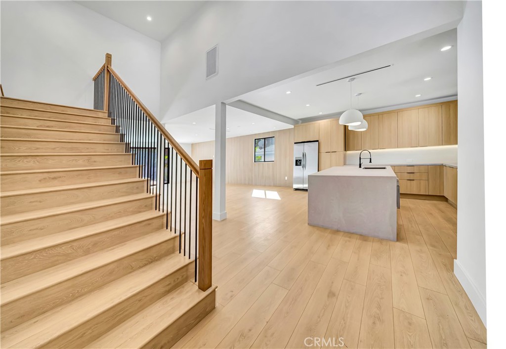 MLS #SR25215750 image #3