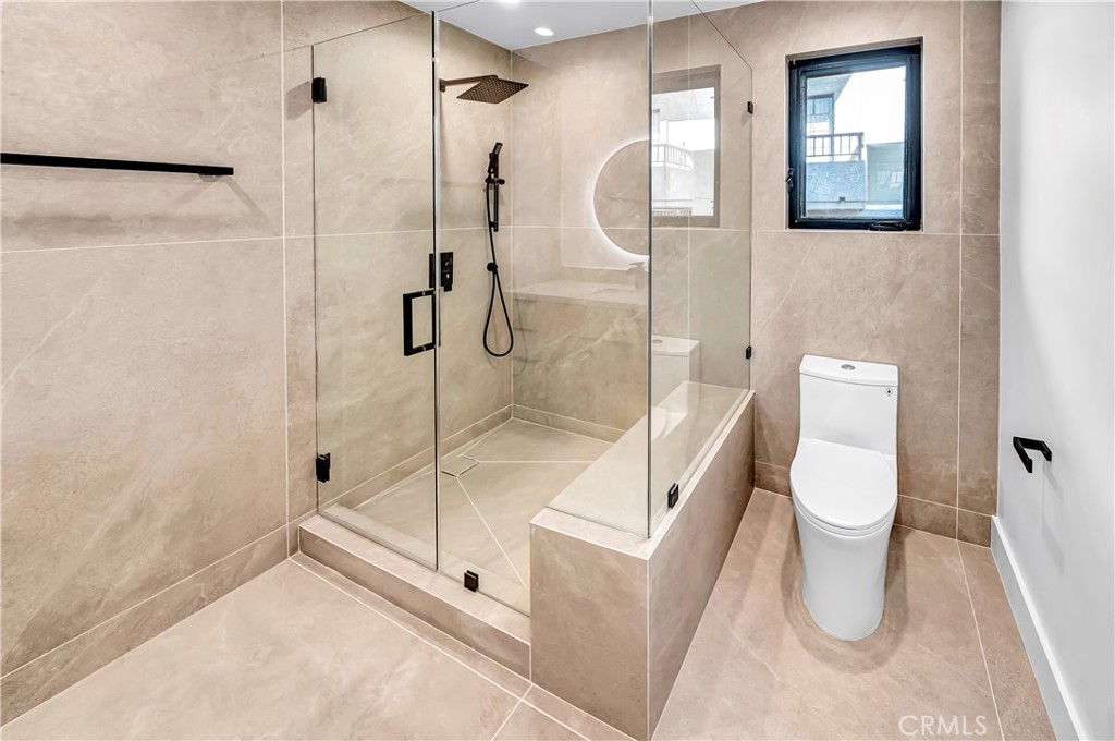 MLS #SR25215750 image #32