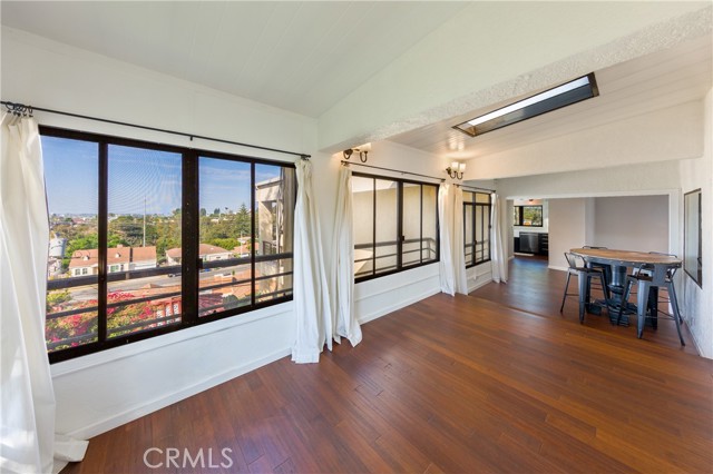 MLS #SR25215887 image #6