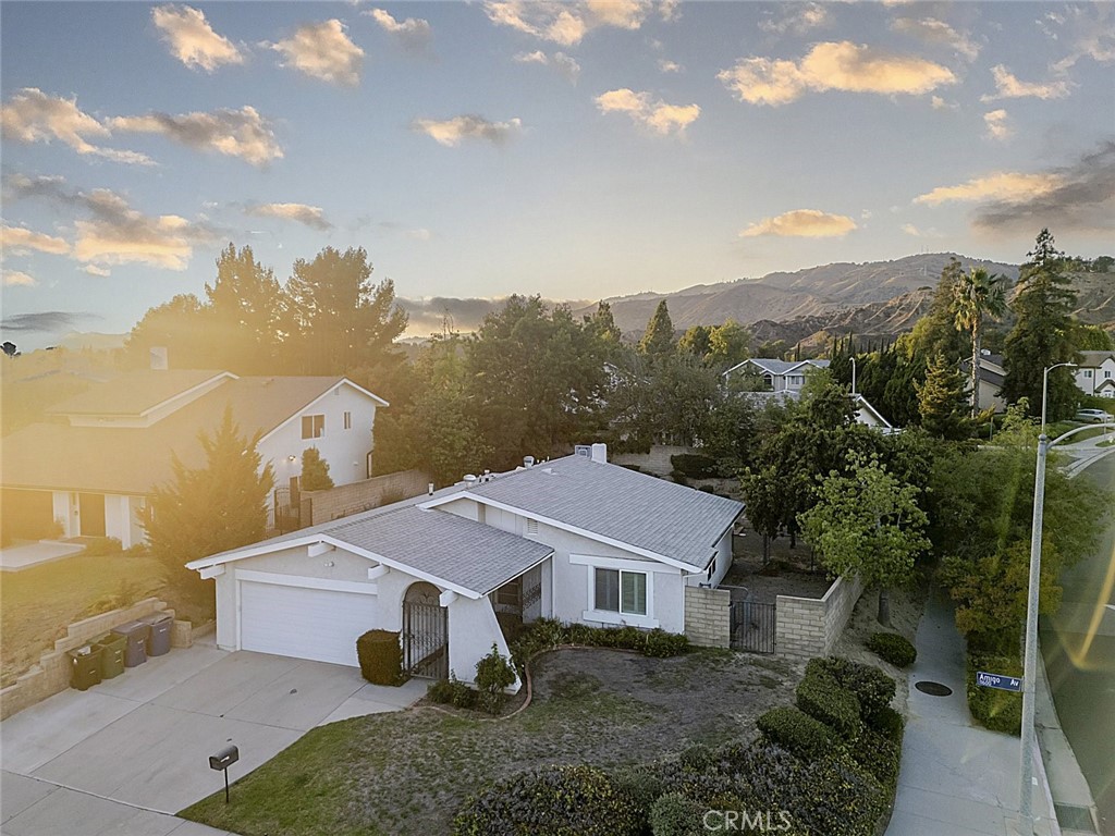 MLS #SR25215890 image #1