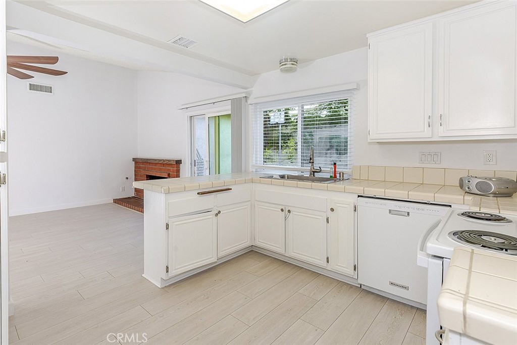 MLS #SR25215890 image #16