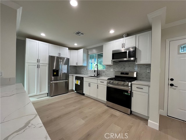 MLS #SR25216015 image #5