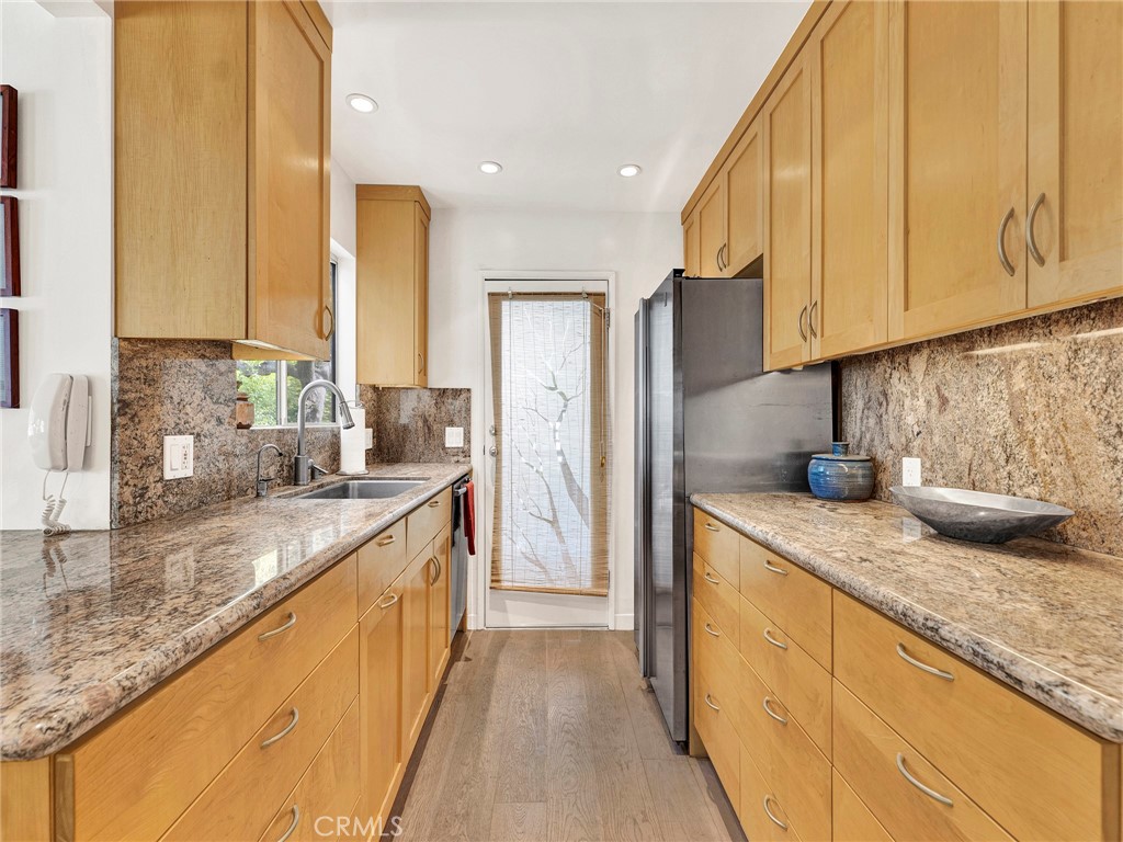 MLS #SR25216028 image #10