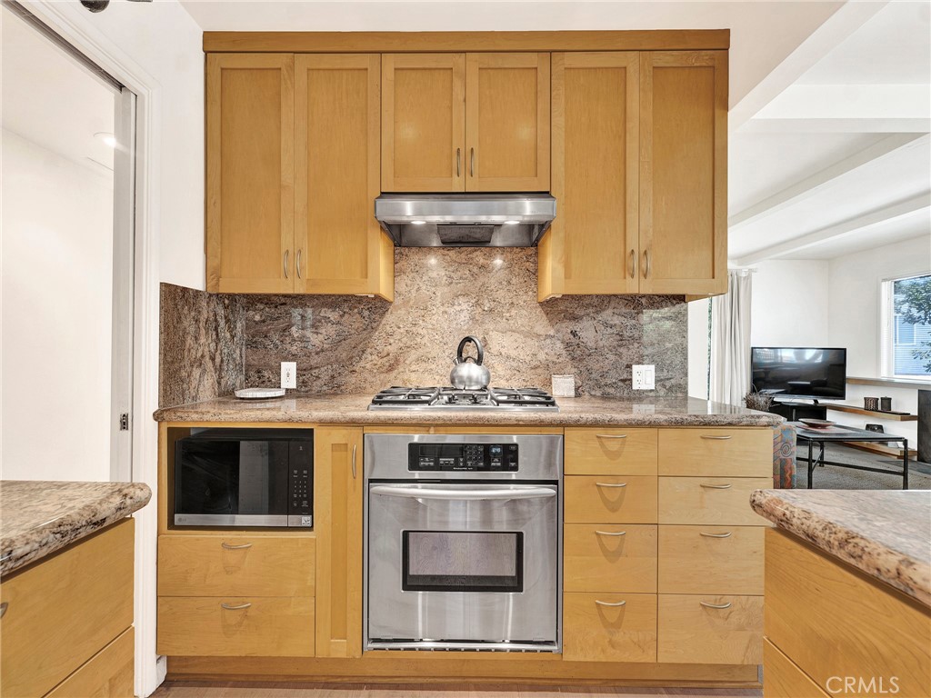 MLS #SR25216028 image #12