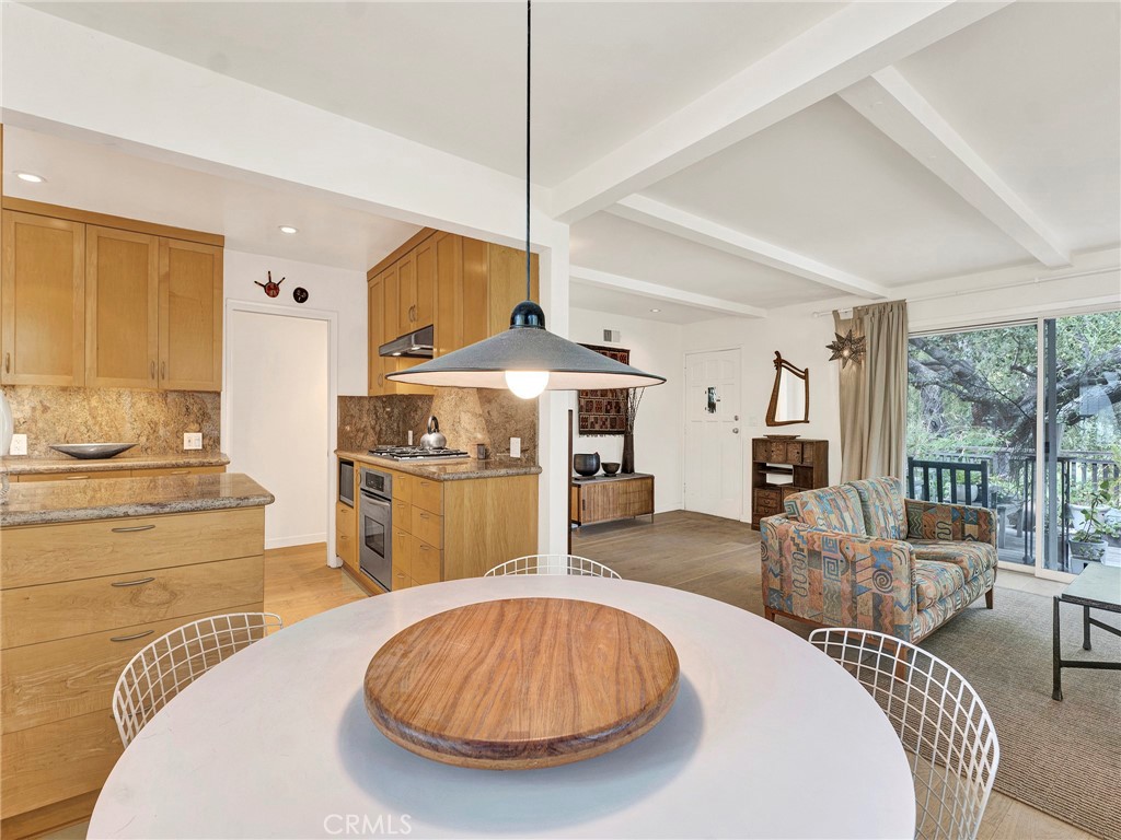 MLS #SR25216028 image #8