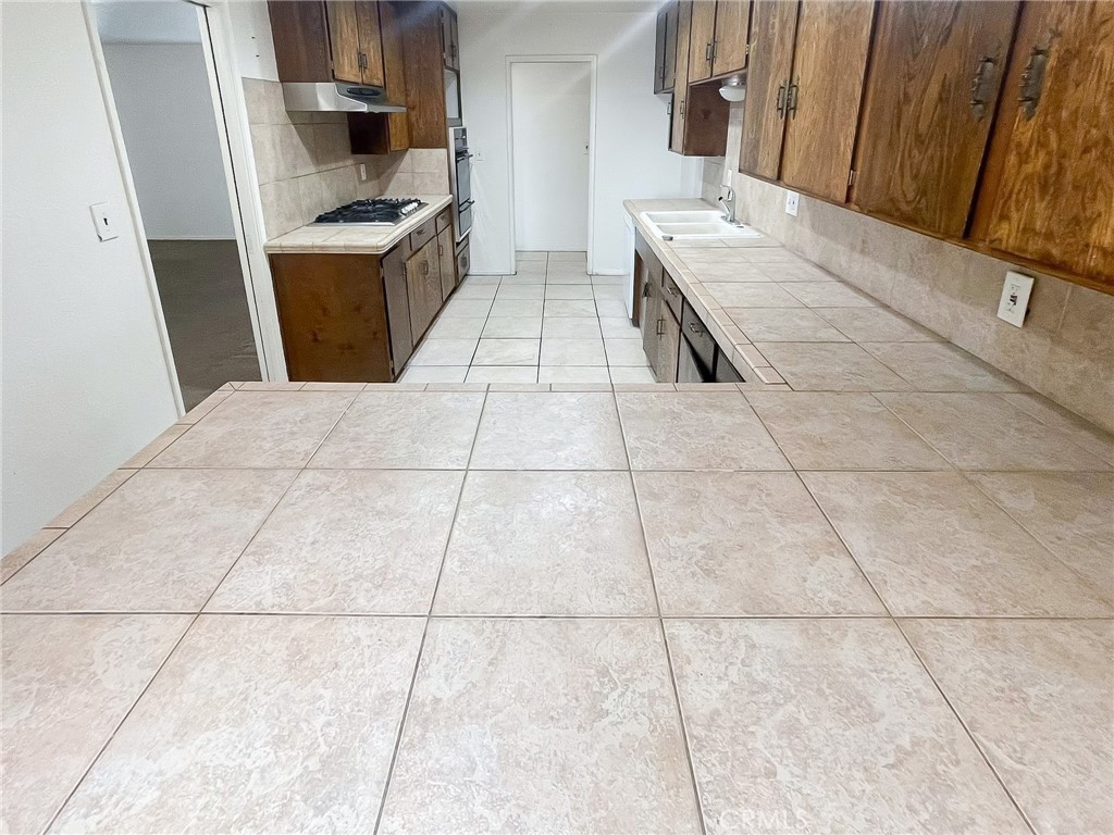 MLS #SR25216170 image #10