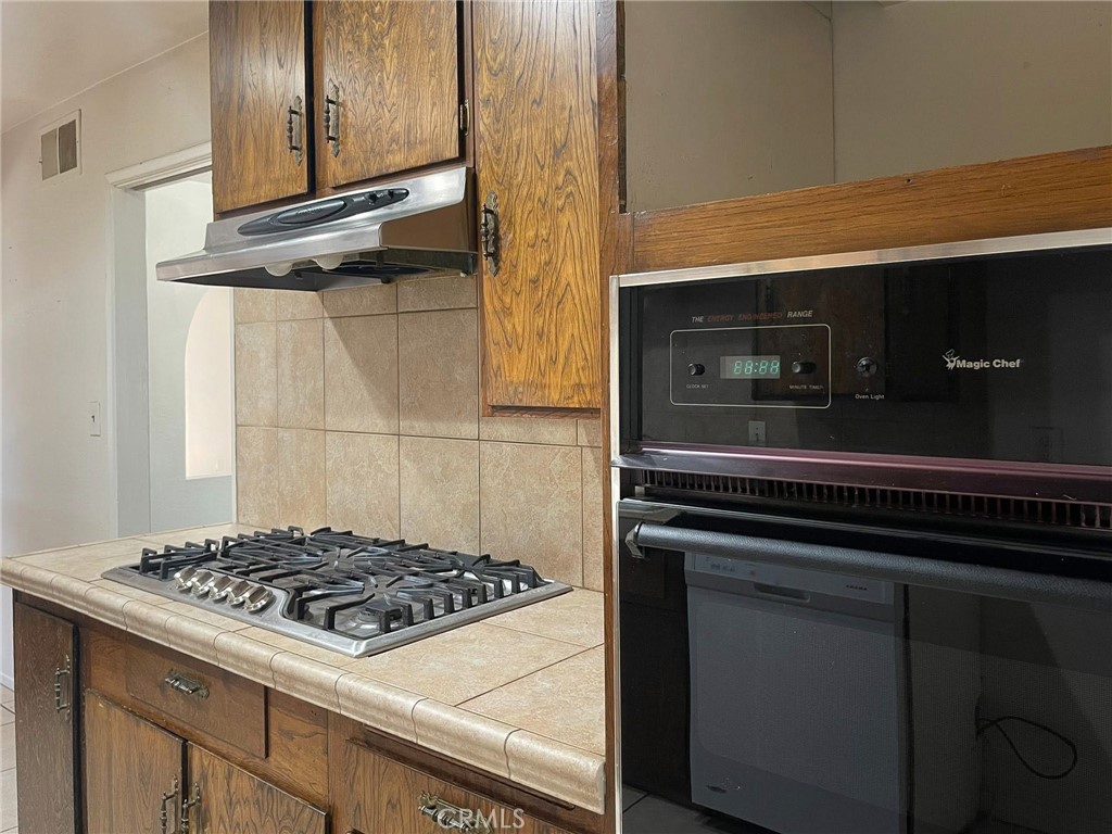 MLS #SR25216170 image #8