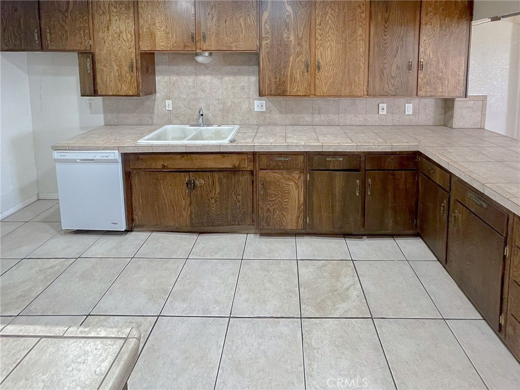 MLS #SR25216170 image #9